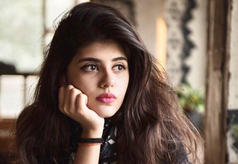 Sanjana Sanghi – Bollywood actress who plays Sushant Singh Rajput's last  heroine in the movie, 'Dil Bechara' – My Words & Thoughts