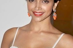 deepika 2