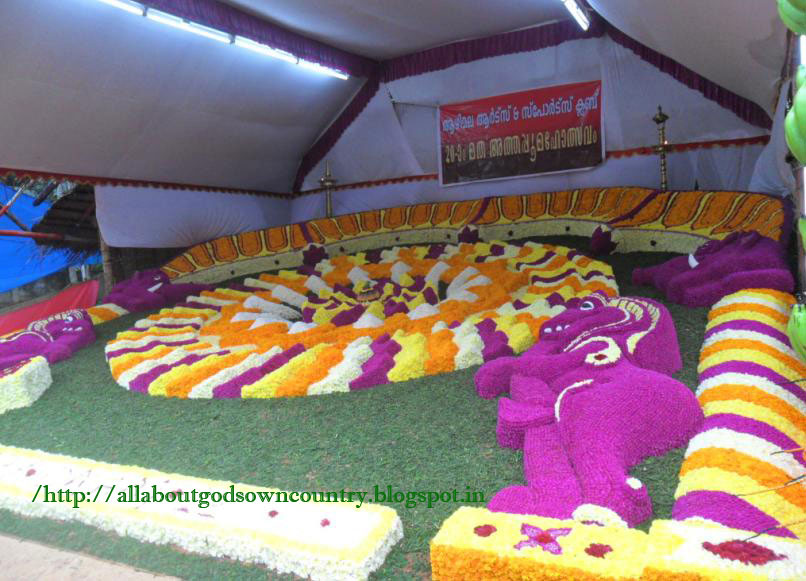 kerala pookkalam