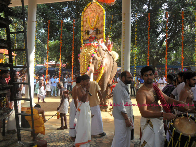 Thechikott Kavu Ramachandran’s recent attack at Perumbavur