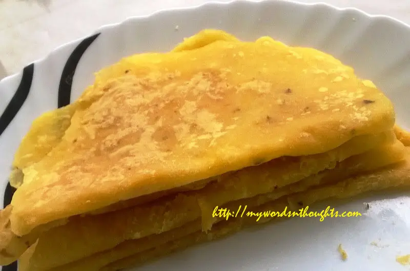 Dal stuffed boli