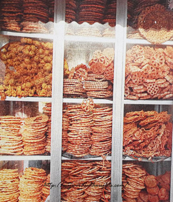 kerala snacks in glass display