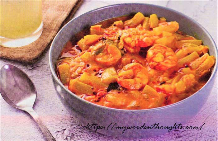 Churakka – Chemmen Curry (Bottle Gourd – Prawns Curry)