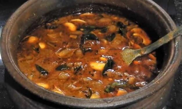 Tomato – Nuts Theeyal