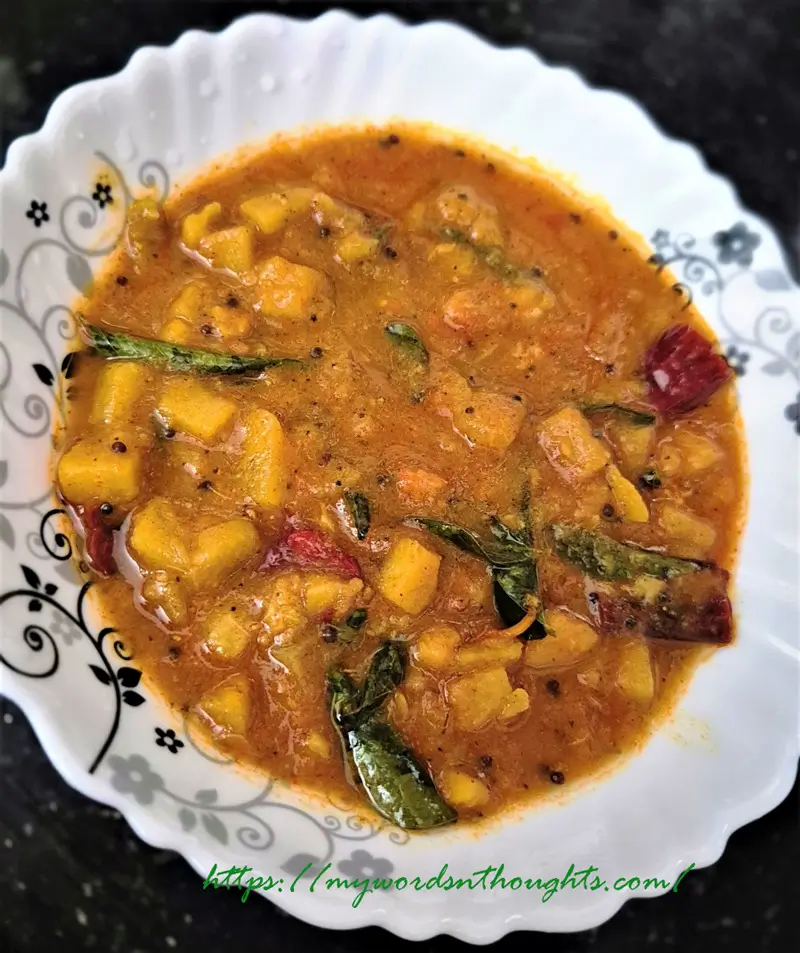 Simple Banana – Yam Curry recipe
