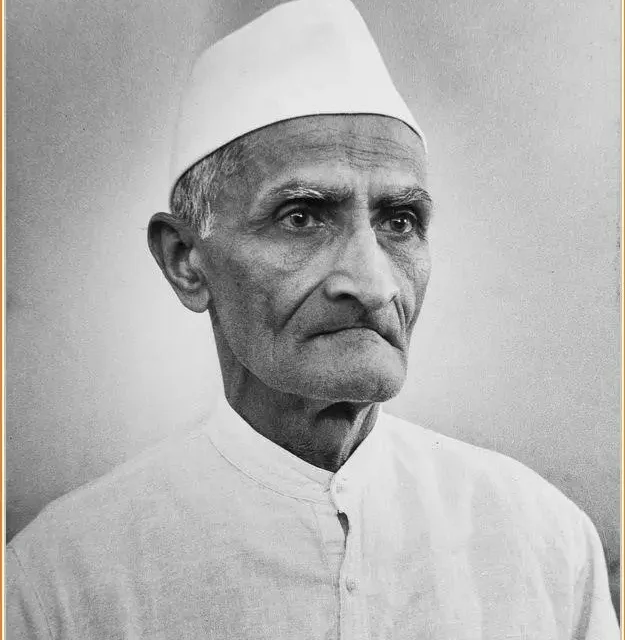 Meet ‘Granthkeet’ Nagindas Parekh: The Scholar Who Bridged Gujarati and Bengali Literature