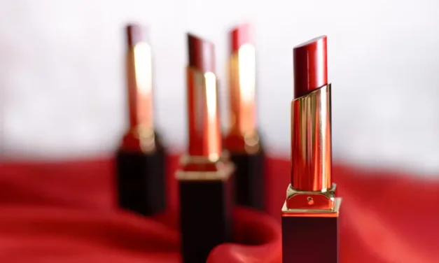 Keep These Things in Mind While Applying Sweat-proof Makeup in Summer